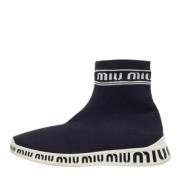 Miu Miu Pre-owned Pre-owned Tyg sneakers Black, Dam