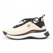 Chanel Vintage Pre-owned Mocka sneakers Beige, Dam