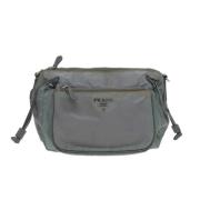 Prada Vintage Pre-owned Tyg axelremsvskor Gray, Dam