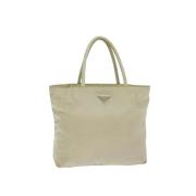 Prada Vintage Pre-owned Nylon handvskor Beige, Dam