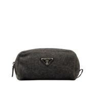 Prada Vintage Pre-owned Tyg kuvertvskor Gray, Dam