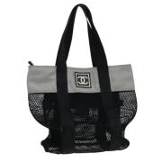 Chanel Vintage Pre-owned Nylon chanel-vskor Black, Dam