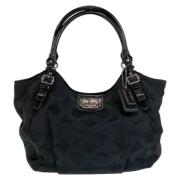 Coach Pre-owned Pre-owned Canvas axelremsvskor Black, Dam