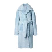 Mackage Shearling Teddy Coat med Faux Fur Bälte Blue, Dam