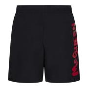 Alexander McQueen Svarta badshorts med röd logotyp Black, Herr