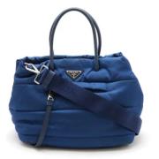 Prada Vintage Pre-owned Canvas handvskor Blue, Dam