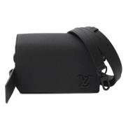 Louis Vuitton Vintage Pre-owned Canvas axelremsvskor Black, Herr