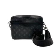 Louis Vuitton Vintage Pre-owned Tyg axelremsvskor Black, Herr