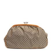 Celine Vintage Pre-owned Canvas handvskor Brown, Dam