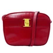 Salvatore Ferragamo Pre-owned Pre-owned Laeder axelremsvskor Red, Dam