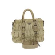 Prada Vintage Pre-owned Nylon prada-vskor Beige, Dam