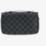 Louis Vuitton Vintage Pre-owned Canvas plnbcker Black, Dam