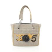 Chanel Vintage Pre-owned Laeder chanel-vskor Gray, Dam