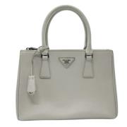 Prada Vintage Pre-owned Laeder handvskor Gray, Dam