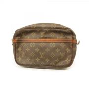 Louis Vuitton Vintage Pre-owned Tyg louis-vuitton-vskor Brown, Dam