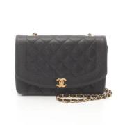 Chanel Vintage Pre-owned Tyg axelremsvskor Black, Dam