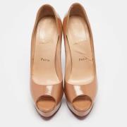 Christian Louboutin Pre-owned Pre-owned Tyg klackskor Beige, Dam