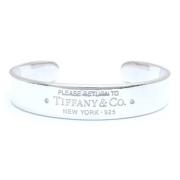 Tiffany & Co. Pre-owned Pre-owned Metall armband Gray, Dam