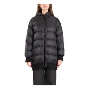 Max Mara Quiltad vattenavvisande dunjacka Black, Dam