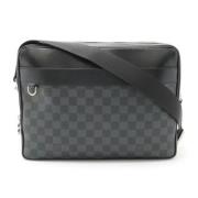 Louis Vuitton Vintage Pre-owned Canvas axelremsvskor Black, Dam