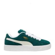 PUMA Modernt Mocka Sneakers med Unika Detaljer Green, Unisex