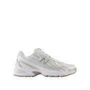 New Balance Sneakers inspirerade av 2000-talet med ABZORB-teknik Gray,...