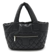 Chanel Vintage Pre-owned Nylon chanel-vskor Black, Dam