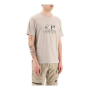 C.p. Company T-Shirt med Sliten Logo Patch Beige, Herr