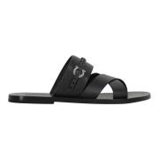 Salvatore Ferragamo Läder Slides Intrecciato Rund Tå Kalv Black, Herr