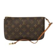 Louis Vuitton Vintage Pre-owned Canvas kuvertvskor Brown, Dam