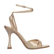 Lola Cruz Nude Patent Leather Round Toe Sandals Beige, Dam