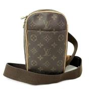 Louis Vuitton Vintage Pre-owned Tyg louis-vuitton-vskor Brown, Dam