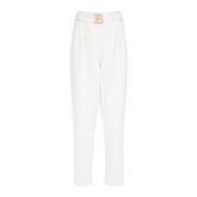 Balmain Boyfriend cut jeans med spänne monogramtryck White, Dam