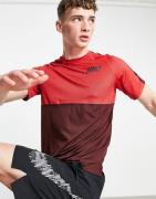Nike – Dri-FIT – Rödbrun t-shirt