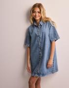 Pieces - Blå - Pckate Ss A-Shape Denim Dress