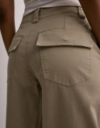 Nelly - Beige - Soft Volume Pants