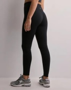 Aim'n - Svart - Shape Seamless Tights