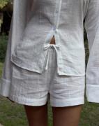 Nelly - Vit - Easy Breeze Shorts