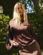 Nelly - Brun - Sassy Satin Blouse