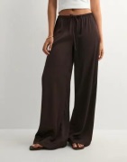 Nelly - Brun - Pull On Satin Pants