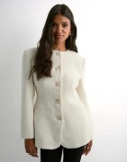 Malina - Vit - Carol Fitted Round Neck Blazer