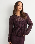 Vero Moda - Röd - Vmmeta Lace Ls Top Wvn Ga