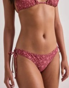 BECKSÖNDERGAARD - Röd - Asflora Bibi Bikini Briefs