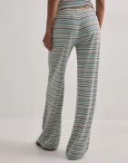 Nelly - Multi/Mönstrad - Chill Stripe Low Waist Pants