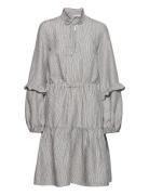 Diora Dress Kort Klänning Grey IVY OAK