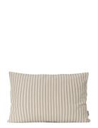 Maddie Pude Home Textiles Cushions & Blankets Cushions Beige STUDIO FE...