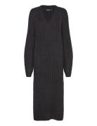 V-Neck Knitted Dress Knälång Klänning Black Gina Tricot