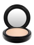 MAC Studio Fix Powder Plus Foundation