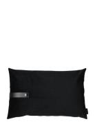 Louise Smærup Velvet Cushion Cover Svart