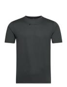 Roger M Hyperstretch S/S Tee Sport T-shirts Short-sleeved Grey Virtus